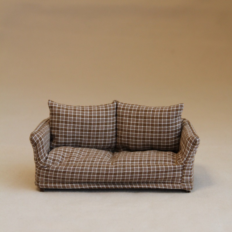 Vintage Miniature Sofa Plaid F - đánh giá và giá Model Kit Vintage