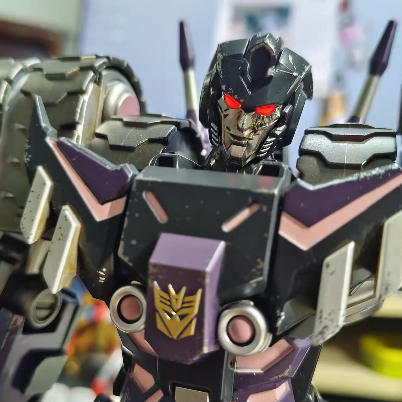 YOLOPARK Transformers Deceptic - đánh giá và giá Model Kit Yolopark