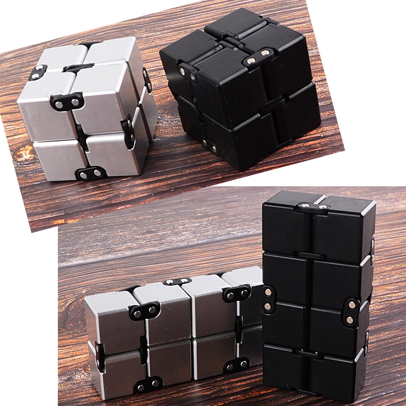 Metal Infinite Cube Stress Rel - đánh giá và giá Model Kit Infinite Dimension