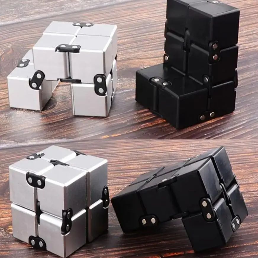 Metal Infinite Cube Stress Rel - đánh giá và giá Model Kit Infinite Dimension
