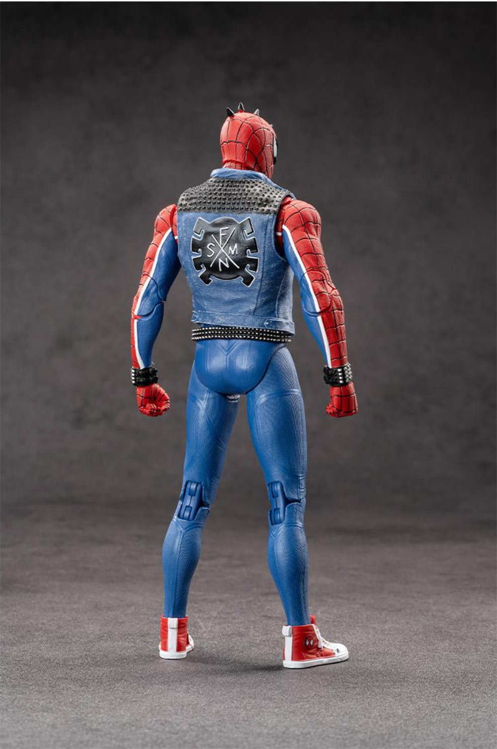 ZD Spider-Man: Brand New Day A - đánh giá và giá Model Kit Iron Man Mark 50