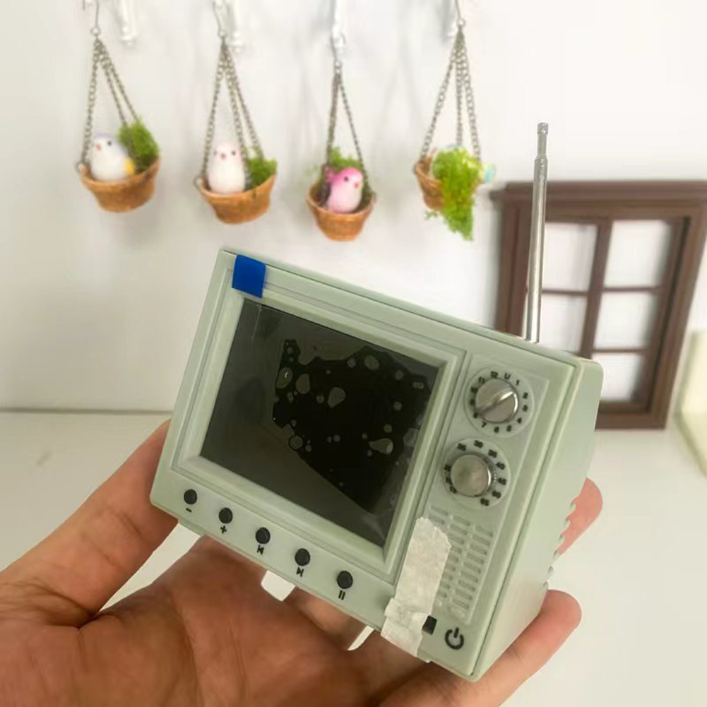 Retro Cartoon TV Miniature Dol - đánh giá và giá Model Kit Vintage